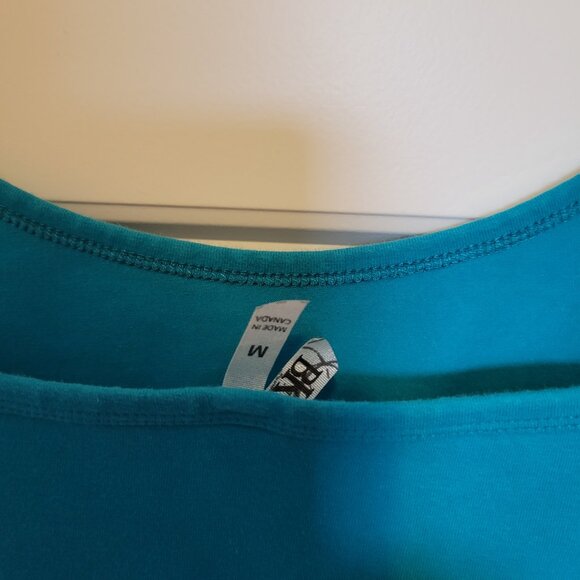 Set/Lot of 3 basic tank tops - 2 teal blue and 1 grey - Size medium - Picture 12 of 13